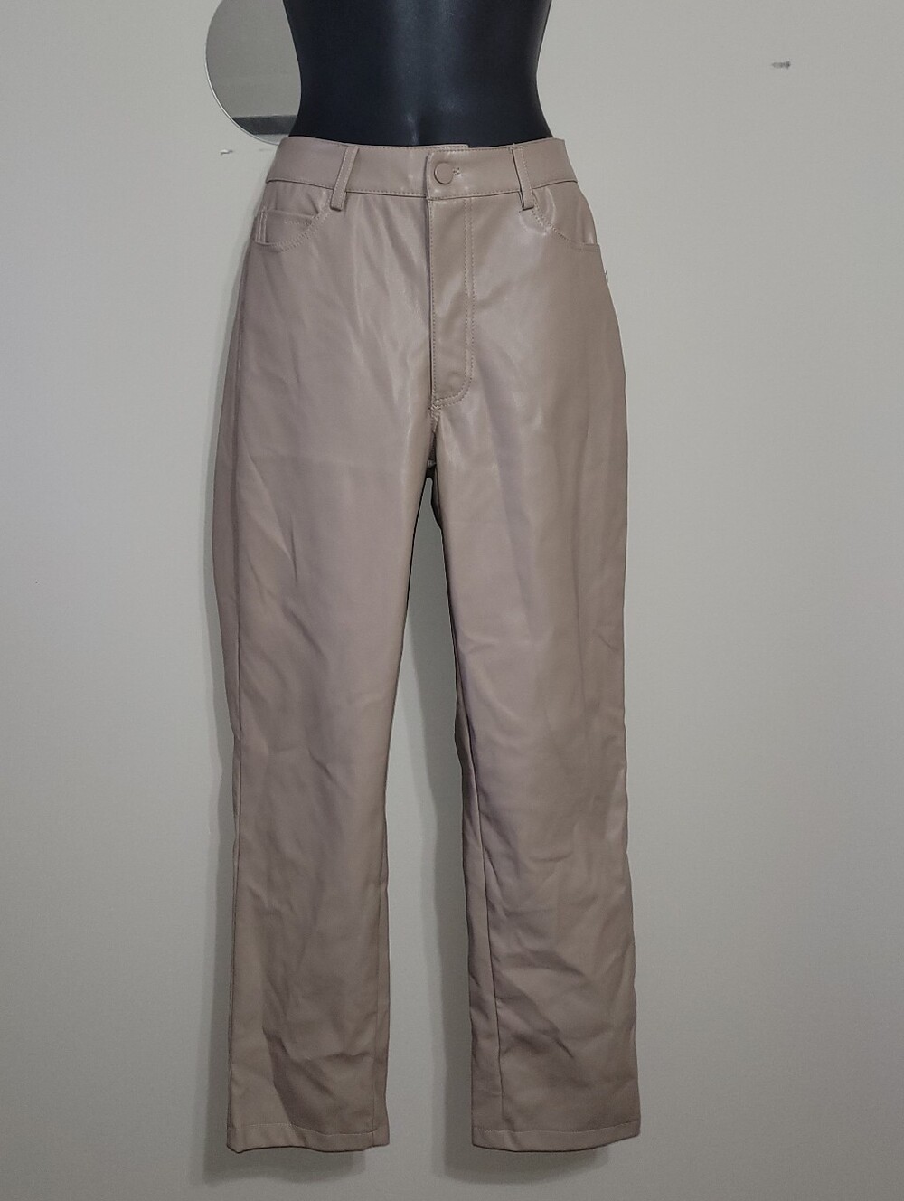 NWOT Bluenotes Denim Beige/Tan Straight Leg Faux Leather Pants Sz Small